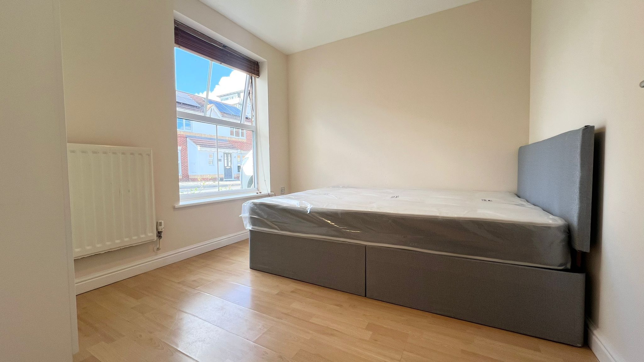 House share to rent in Tuppy Street, London  - Property Image 3