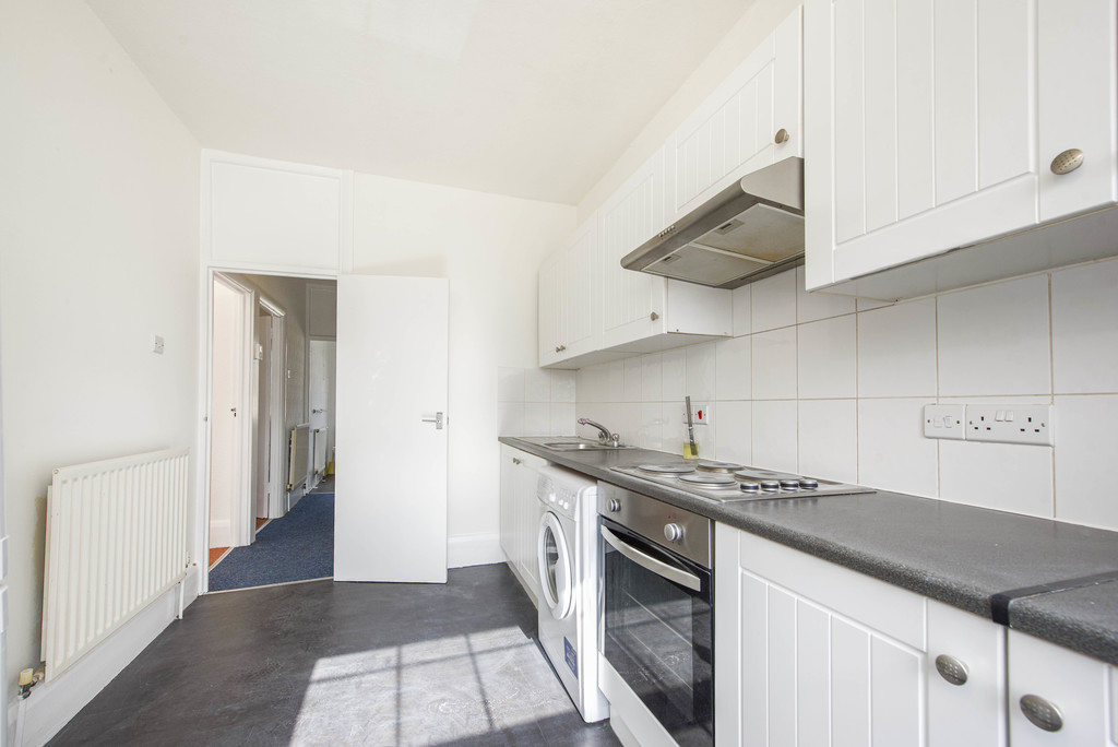 1 bed apartment to rent in Uxbridge Road, Uxbridge  - Property Image 7
