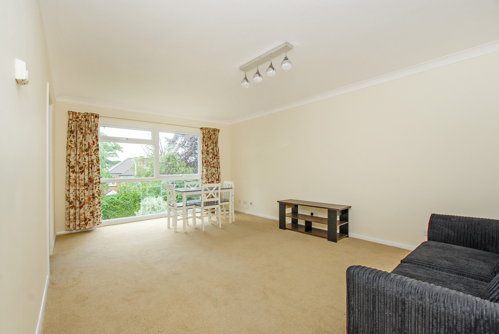2 bed apartment to rent in Fairfield Road, Uxbridge  - Property Image 2