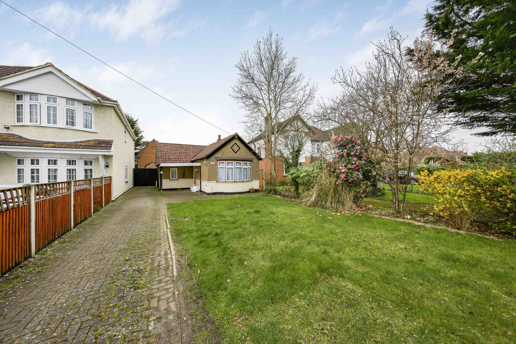 Properties To Rent In Uxbridge Hillingdon And Denham Andrews Residential