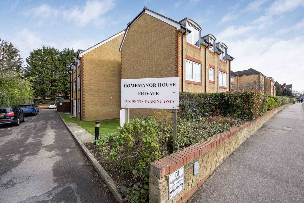 1 bed apartment for sale in Home Manor House, Watford  - Property Image 10
