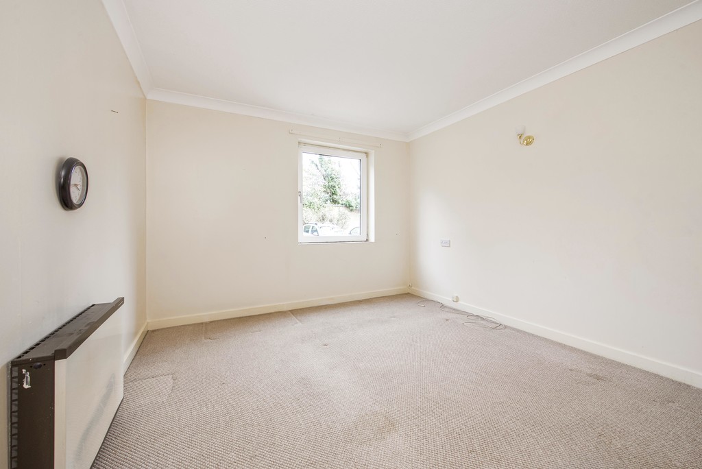 1 bed apartment for sale in Home Manor House, Watford  - Property Image 6
