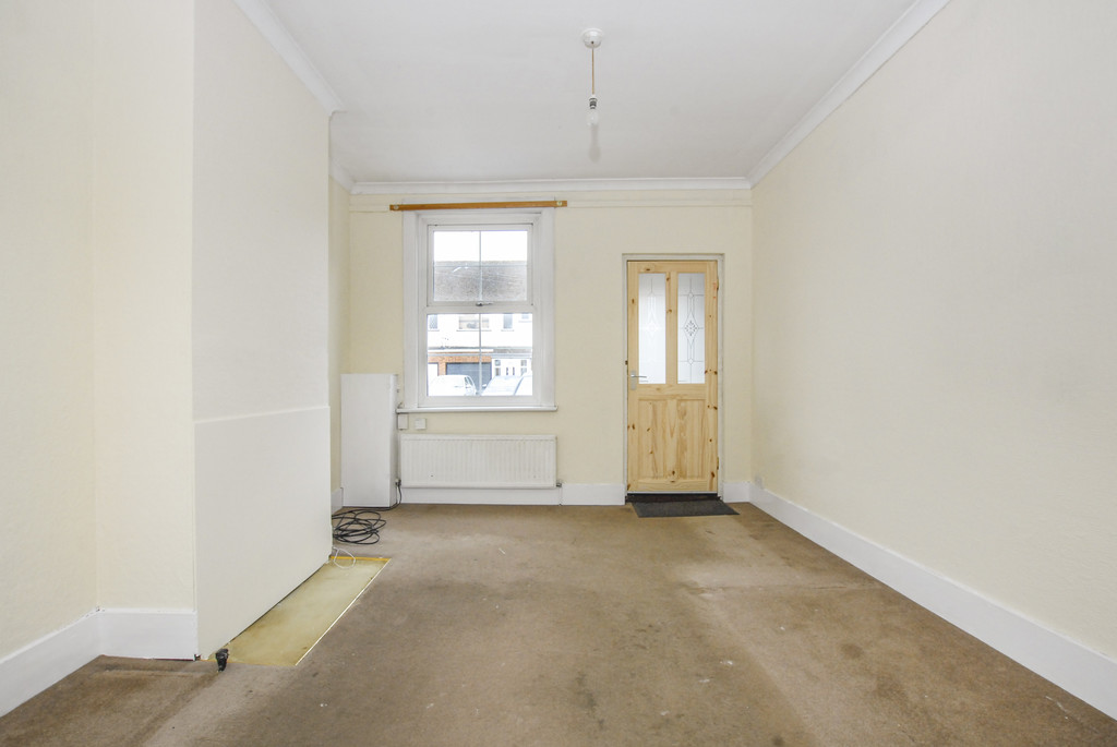 2 bed end of terrace house for sale in Newtown Road, Uxbridge  - Property Image 4
