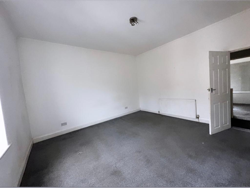 2 bed terraced house to rent in Queensberry Road, Burnley  - Property Image 5