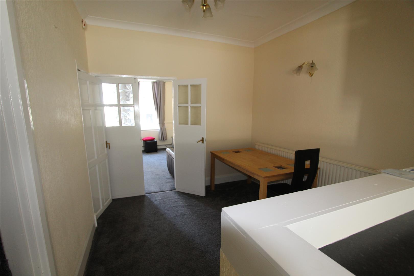 2 bed house to rent in Oak Street, Burnley  - Property Image 4
