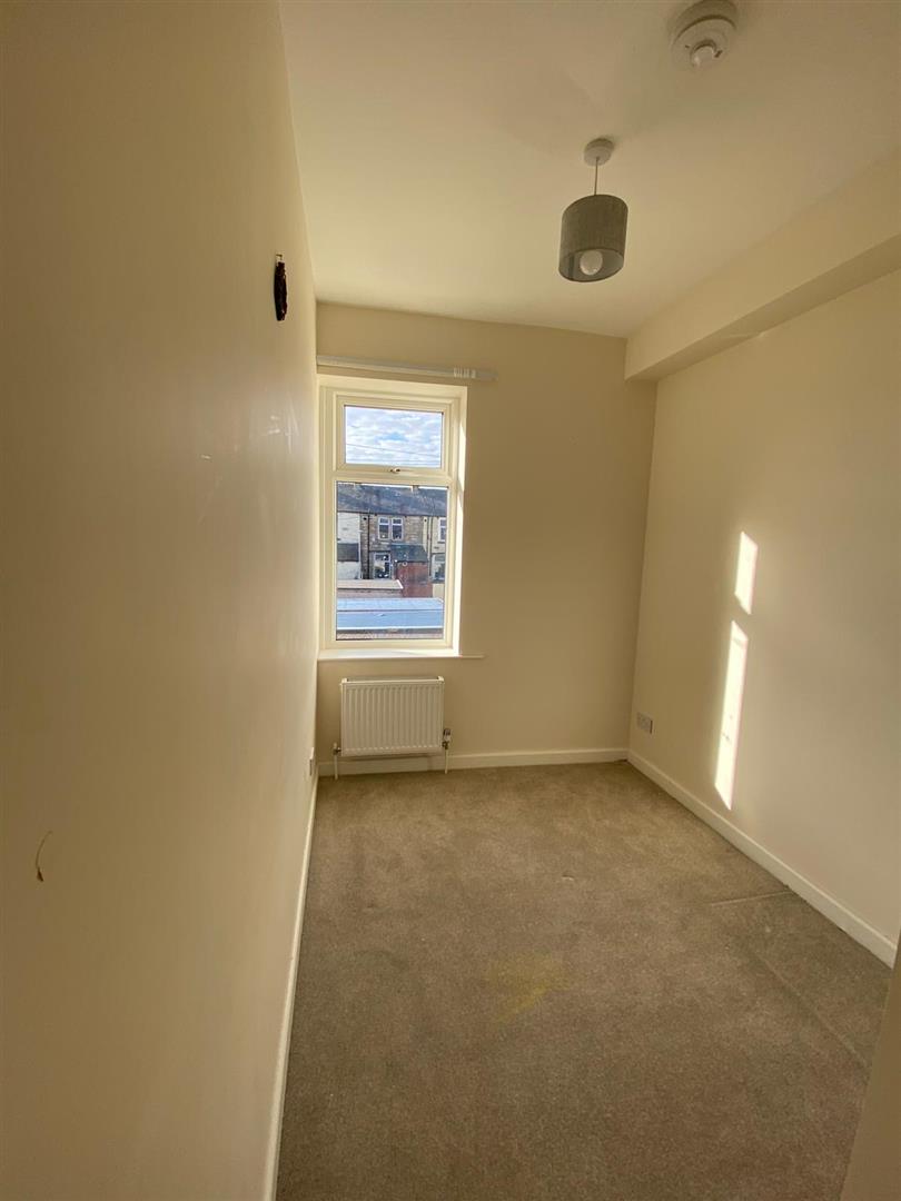 3 bed house to rent in Lyndhurst Road, Burnley  - Property Image 7