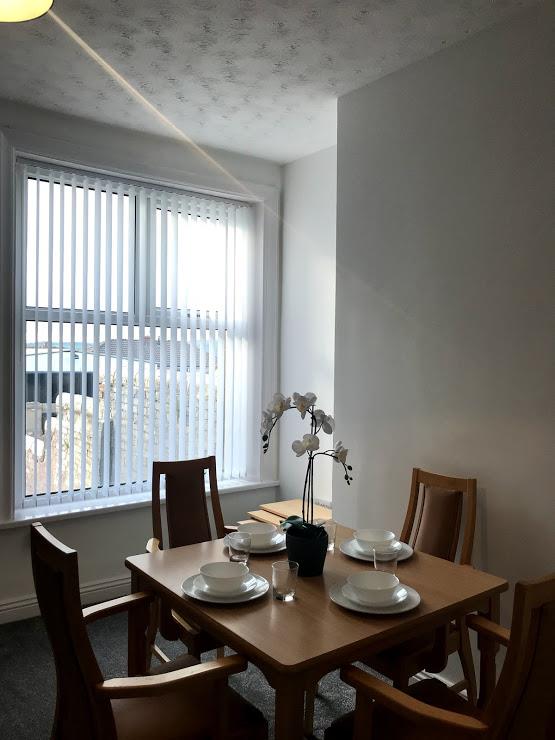 1 bed house share to rent in Coal Clough Lane, Burnley  - Property Image 3