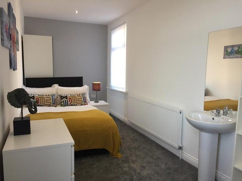 1 bed house share to rent in Ivan Street, Burnley 5