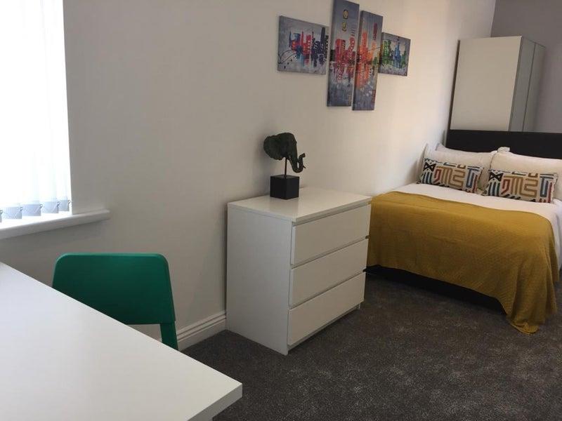 1 bed house share to rent in Ivan Street, Burnley 7