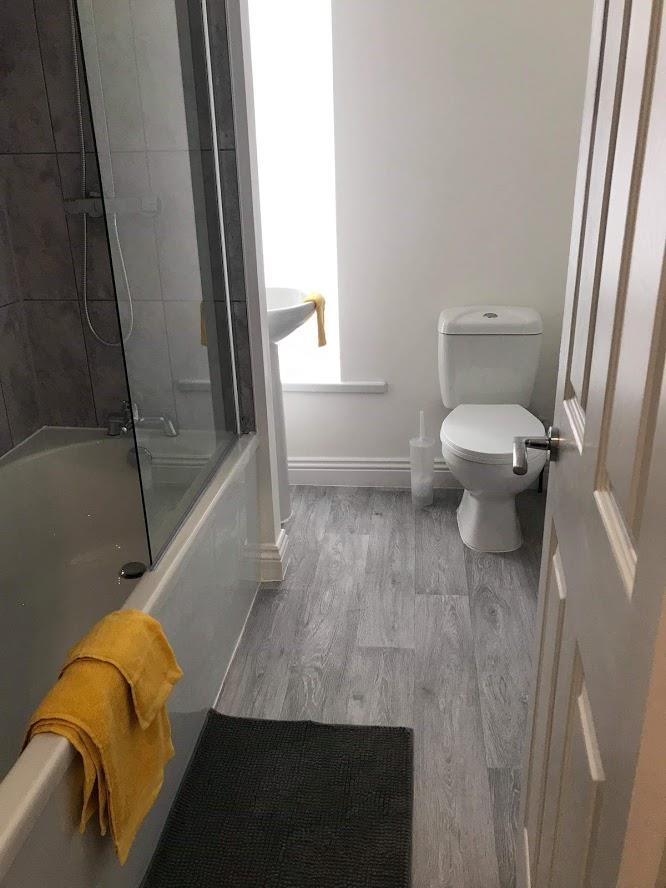 1 bed house share to rent in Burnley Road, Burnley, BB10