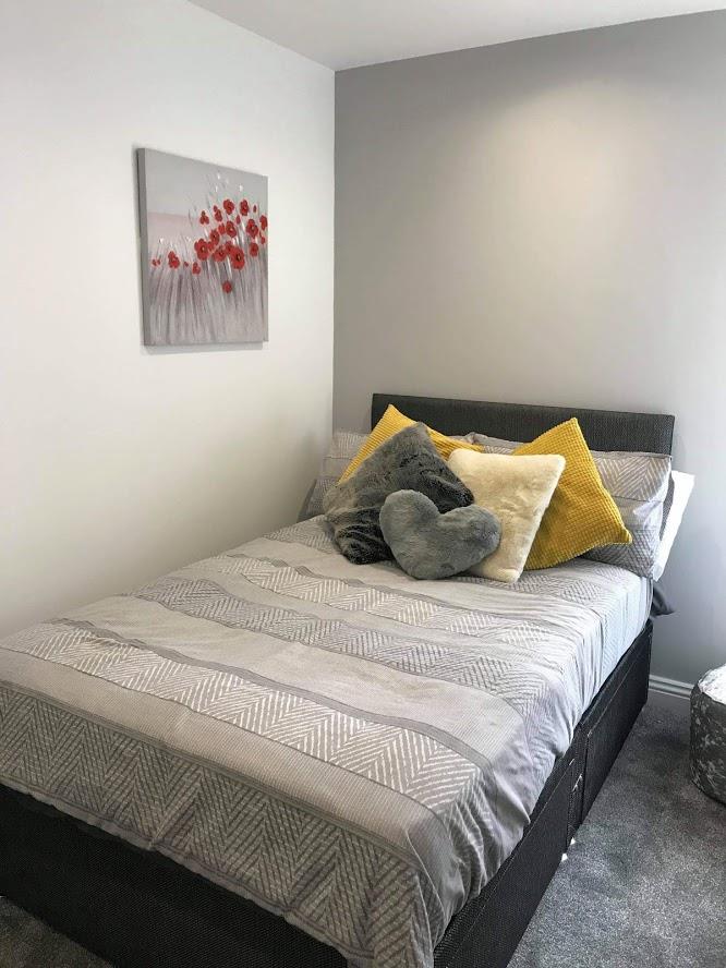 1 bed house share to rent in Burnley Road, Burnley 8