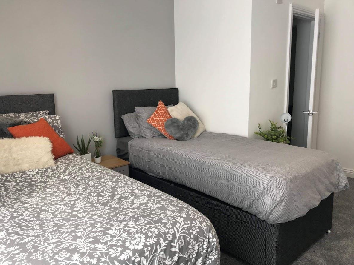 1 bed house share to rent in Burnley Road, Burnley, BB10