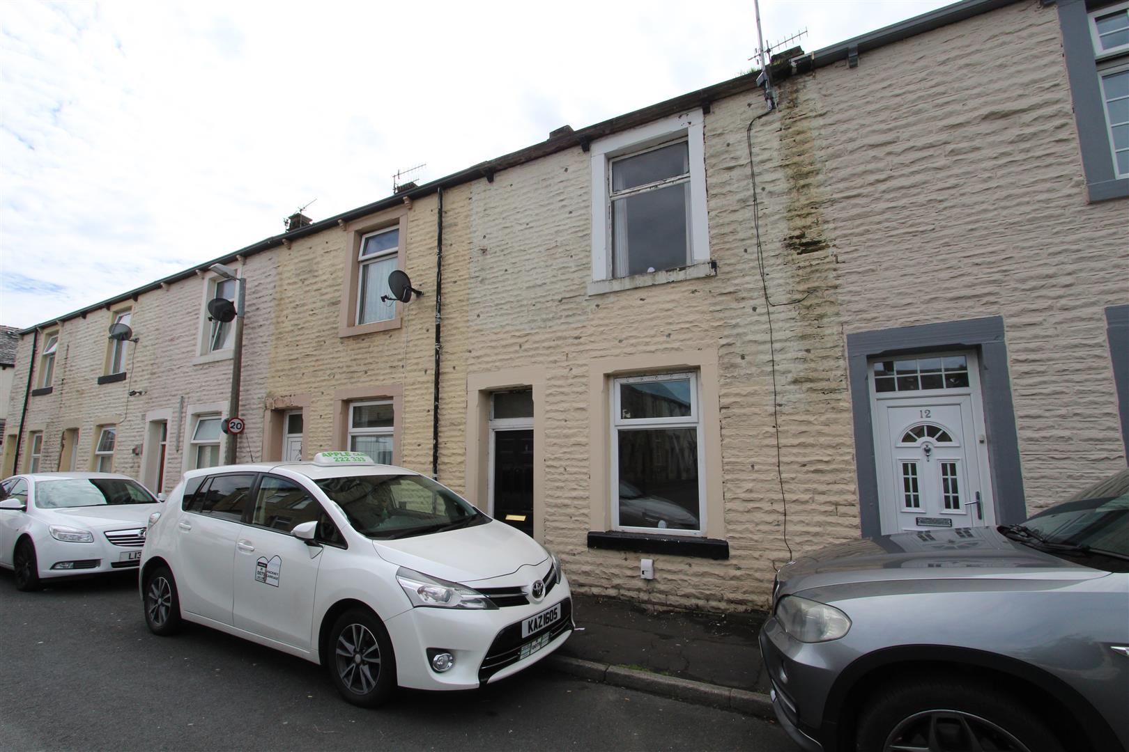 2 bed terraced house for sale in Grey Street, Burnley  - Property Image 1