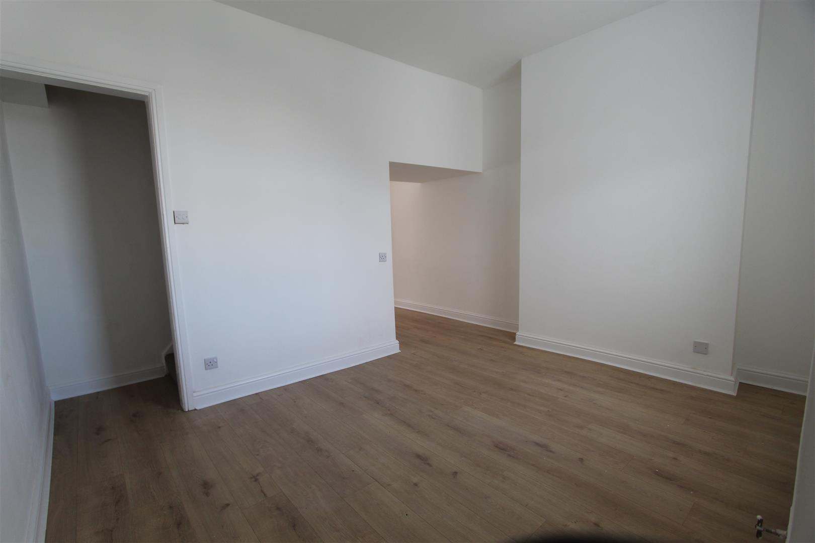 2 bed terraced house to rent in Mercer Street, Blackburn  - Property Image 3