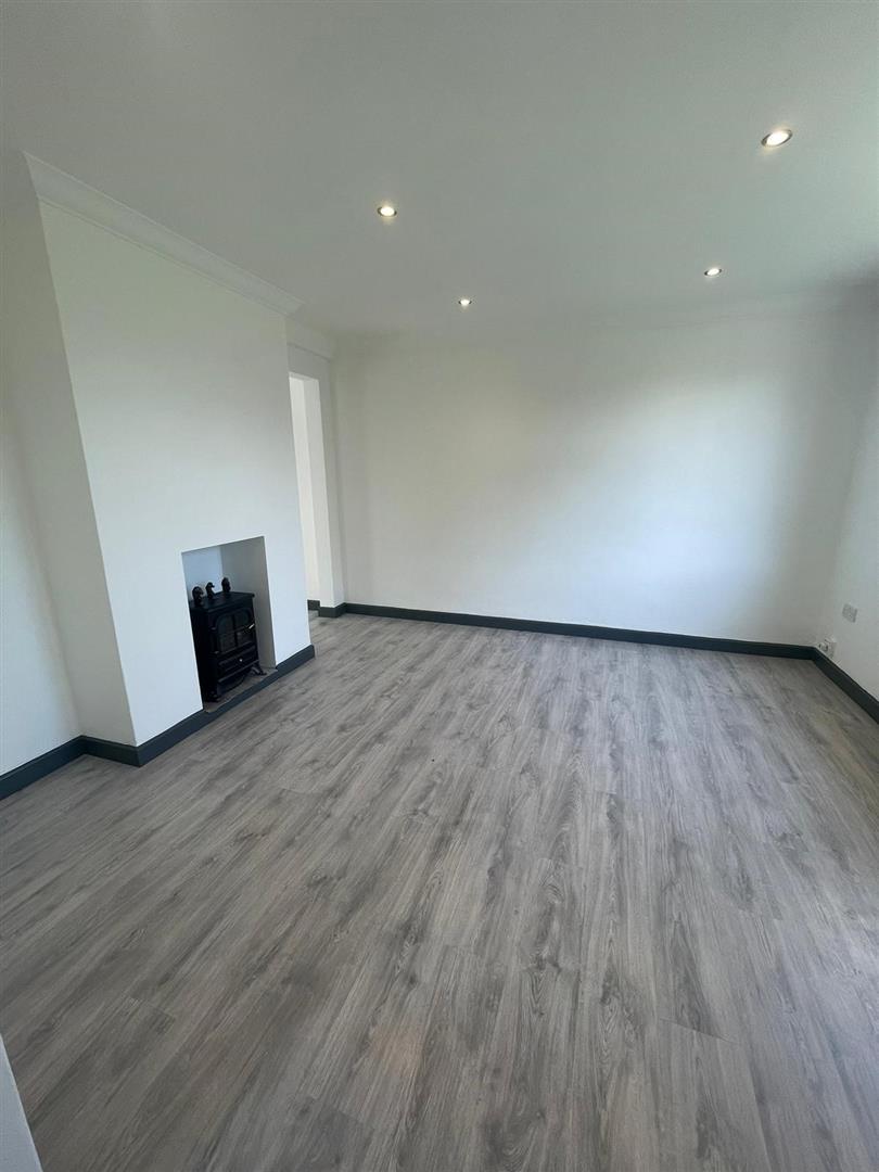 3 bed semi-detached house to rent in Tennyson Avenue, Accrington  - Property Image 2