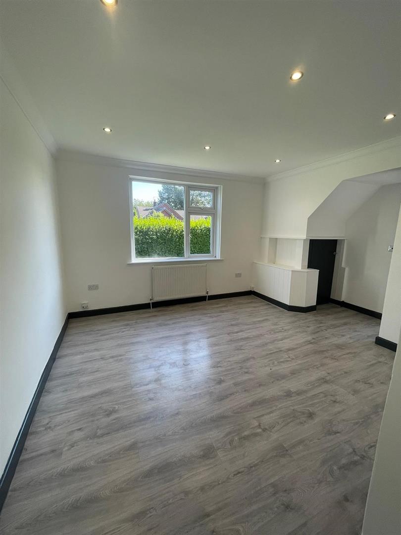 3 bed semi-detached house to rent in Tennyson Avenue, Accrington  - Property Image 3