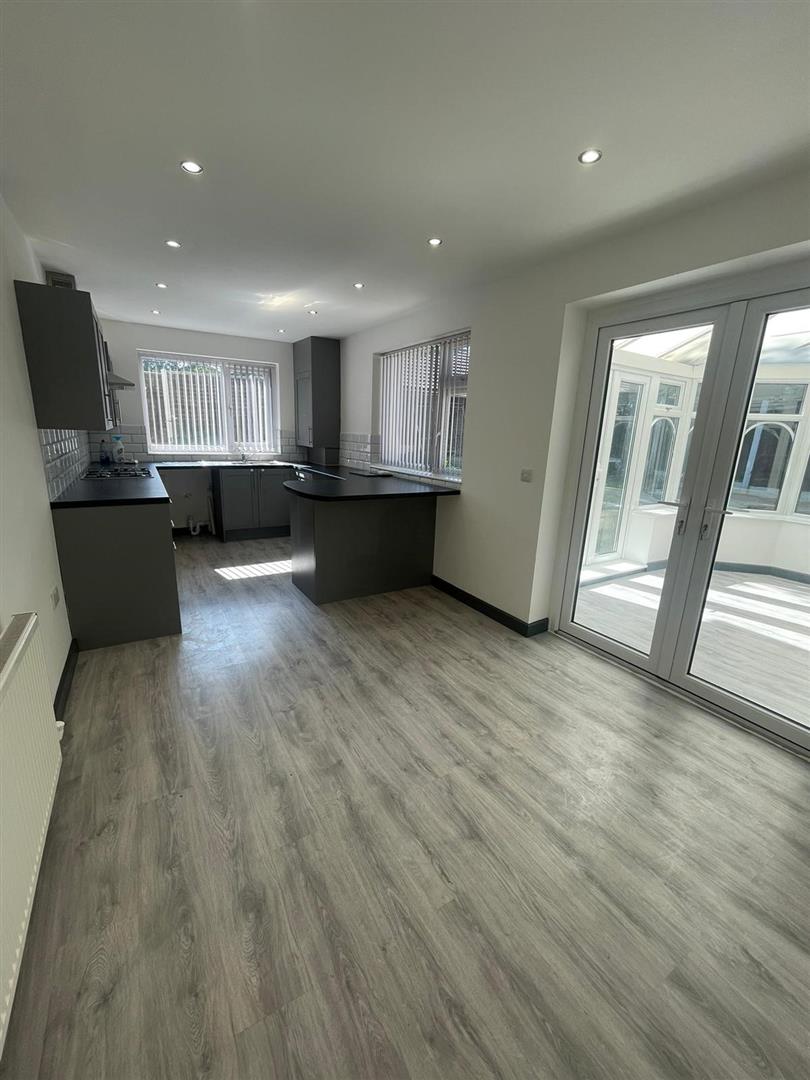 3 bed semi-detached house to rent in Tennyson Avenue, Accrington  - Property Image 20