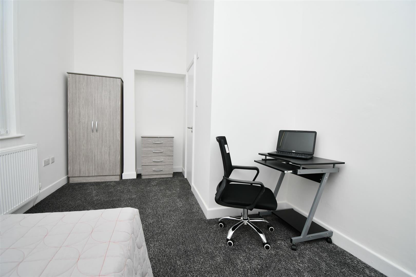 1 bed house share to rent in Christ Church Street, Preston  - Property Image 11