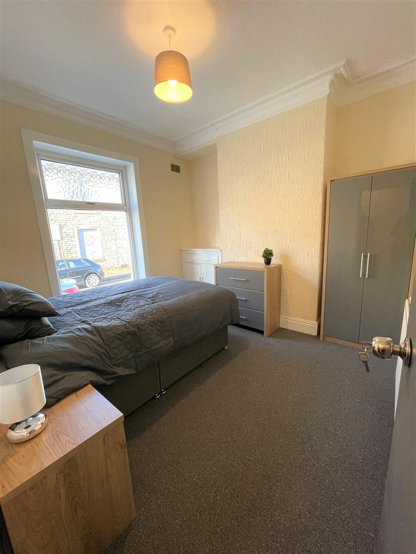 1 bed house share to rent in Nairne Street, Burnley  - Property Image 1