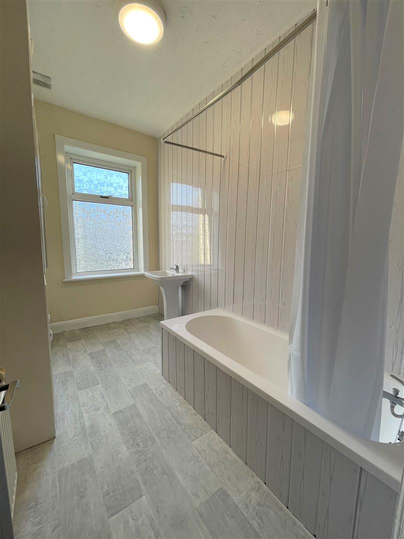 1 bed house share to rent in Nairne Street, Burnley 1