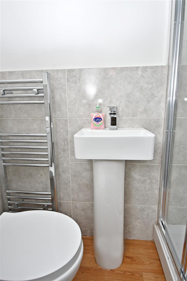 1 bed house share to rent in Tay Street, Burnley  - Property Image 1