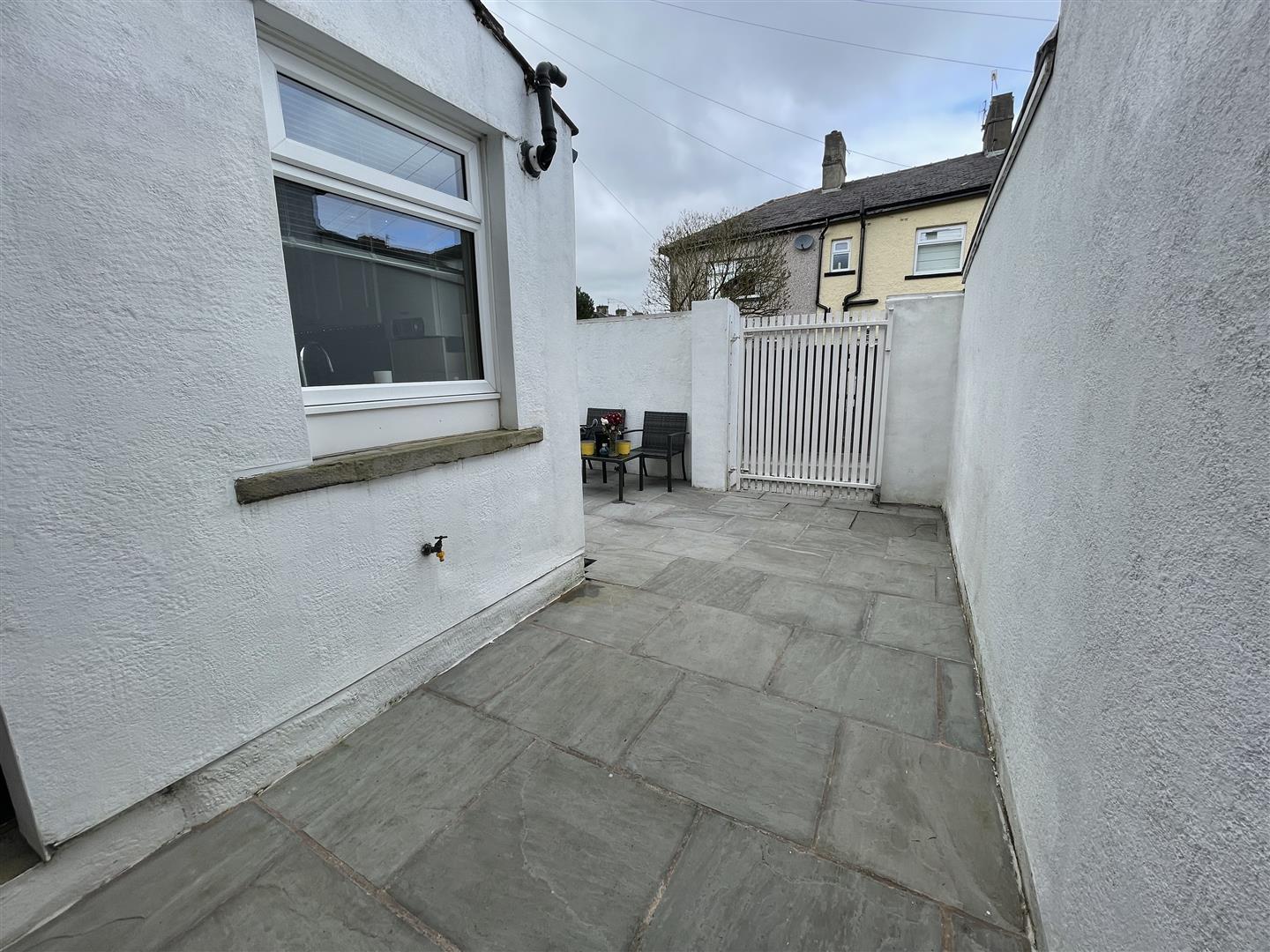 2 bed terraced house for sale in Briercliffe Road, Burnley  - Property Image 13