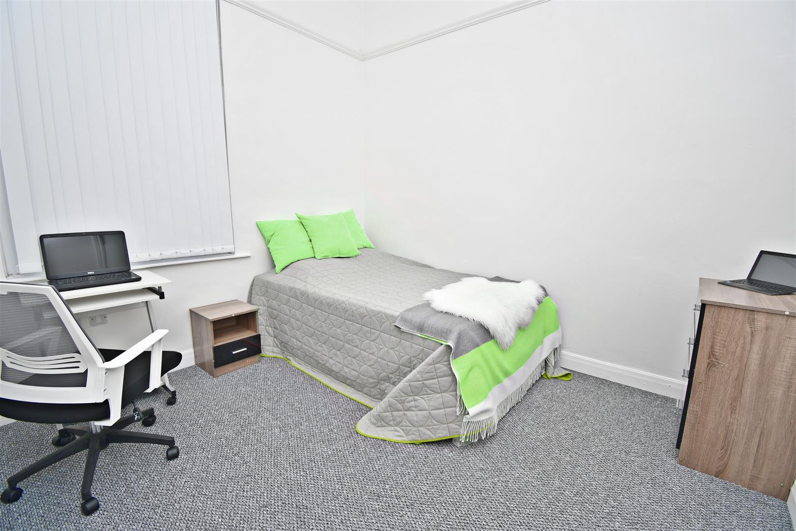 1 bed house share to rent in Christian Road, Preston 7