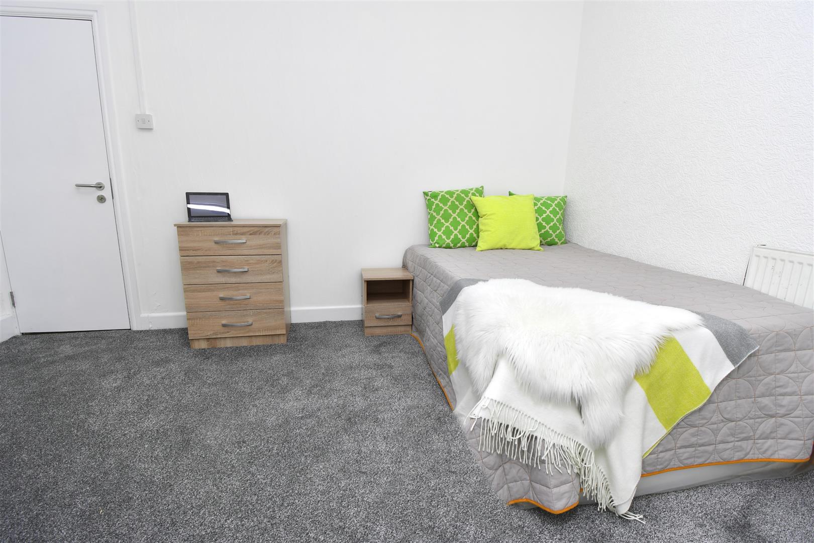 1 bed house share to rent in Berry Street, Burnley  - Property Image 10