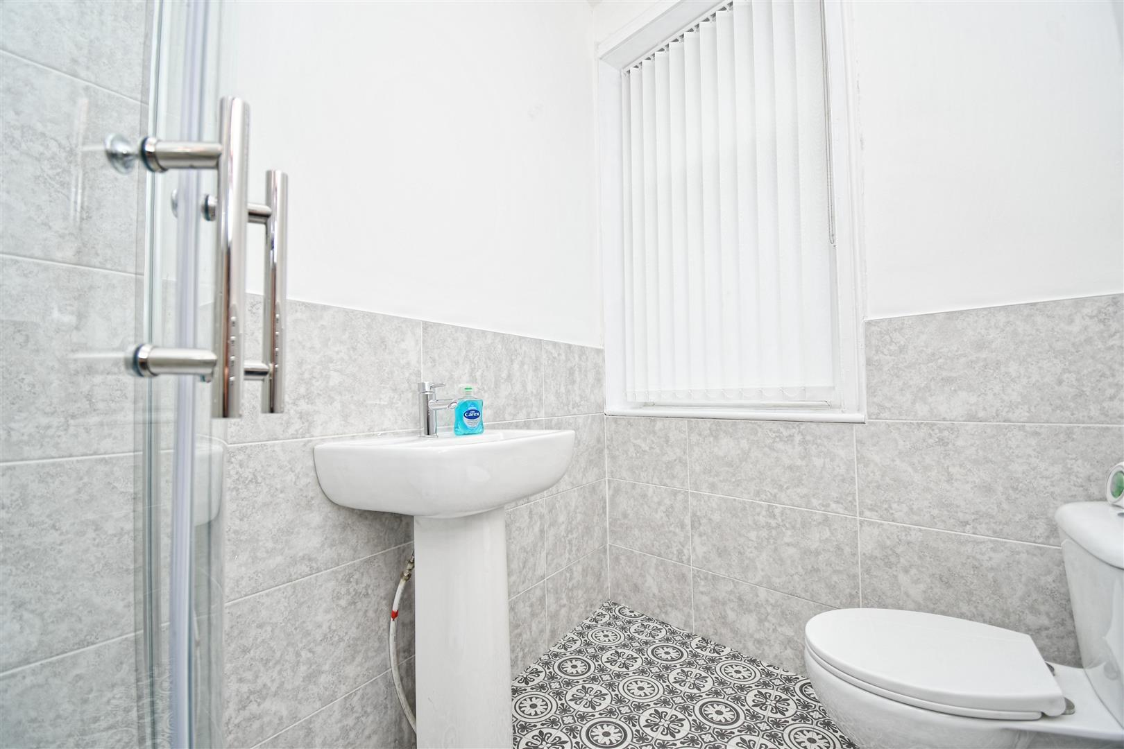 1 bed house share to rent in Ribblesdale Street, Burnley  - Property Image 20