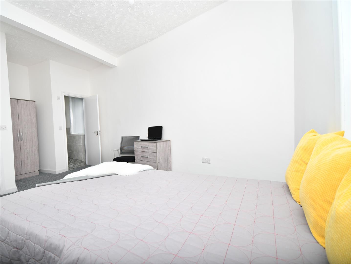 1 bed house share to rent in Ribblesdale Street, Burnley 1