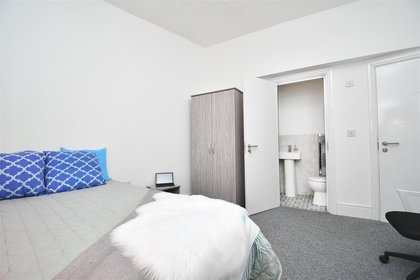 1 bed house share to rent in Ribblesdale Street, Burnley 16