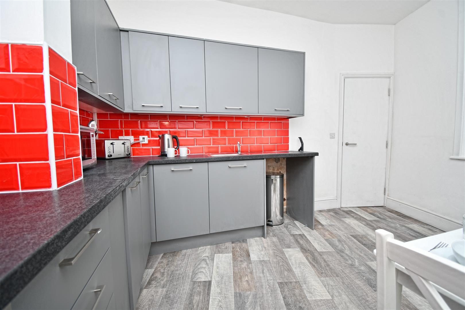 1 bed house share to rent in Ribblesdale Street, Burnley 7