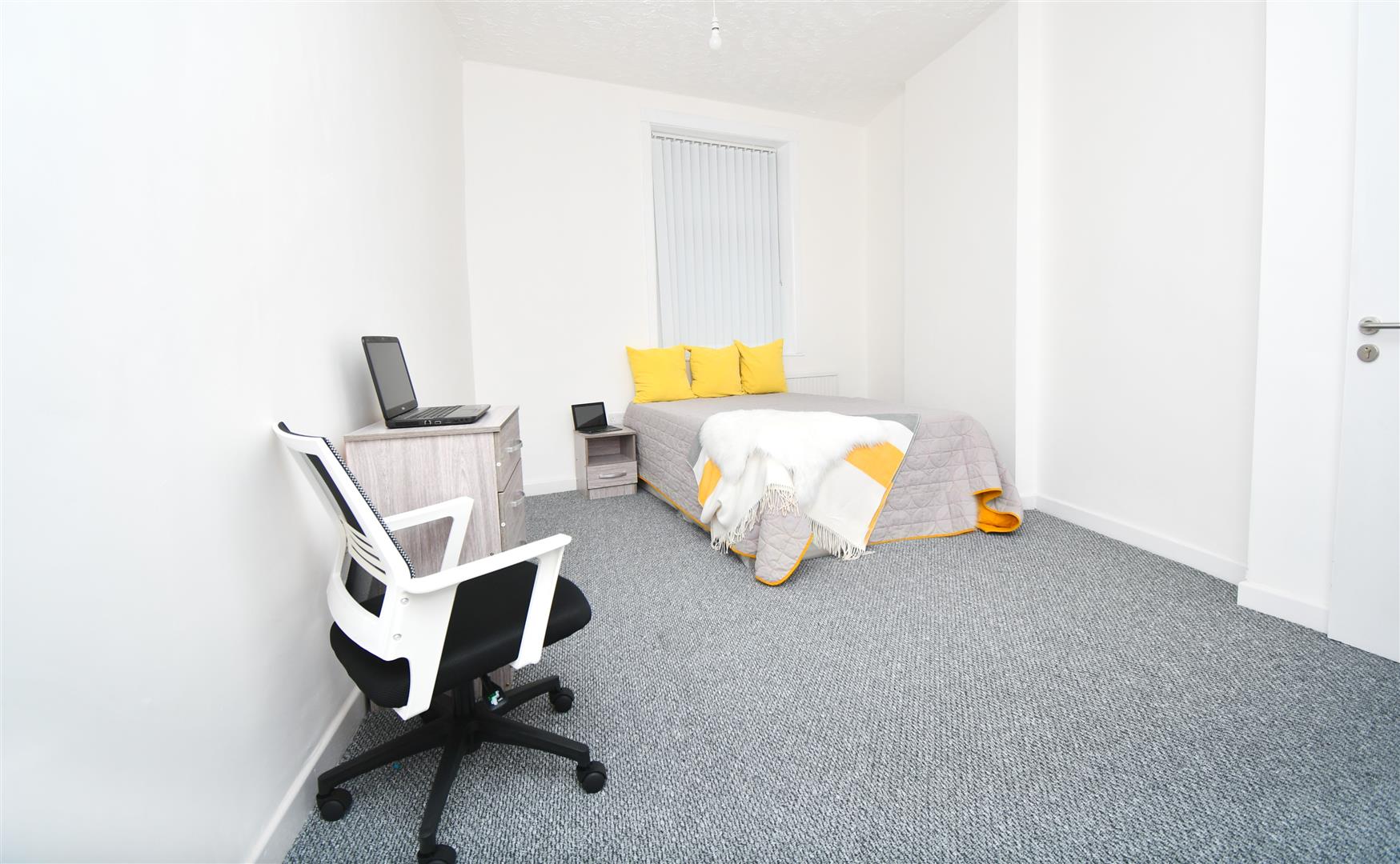 1 bed house share to rent in Ribblesdale Street, Burnley - Property Image 1