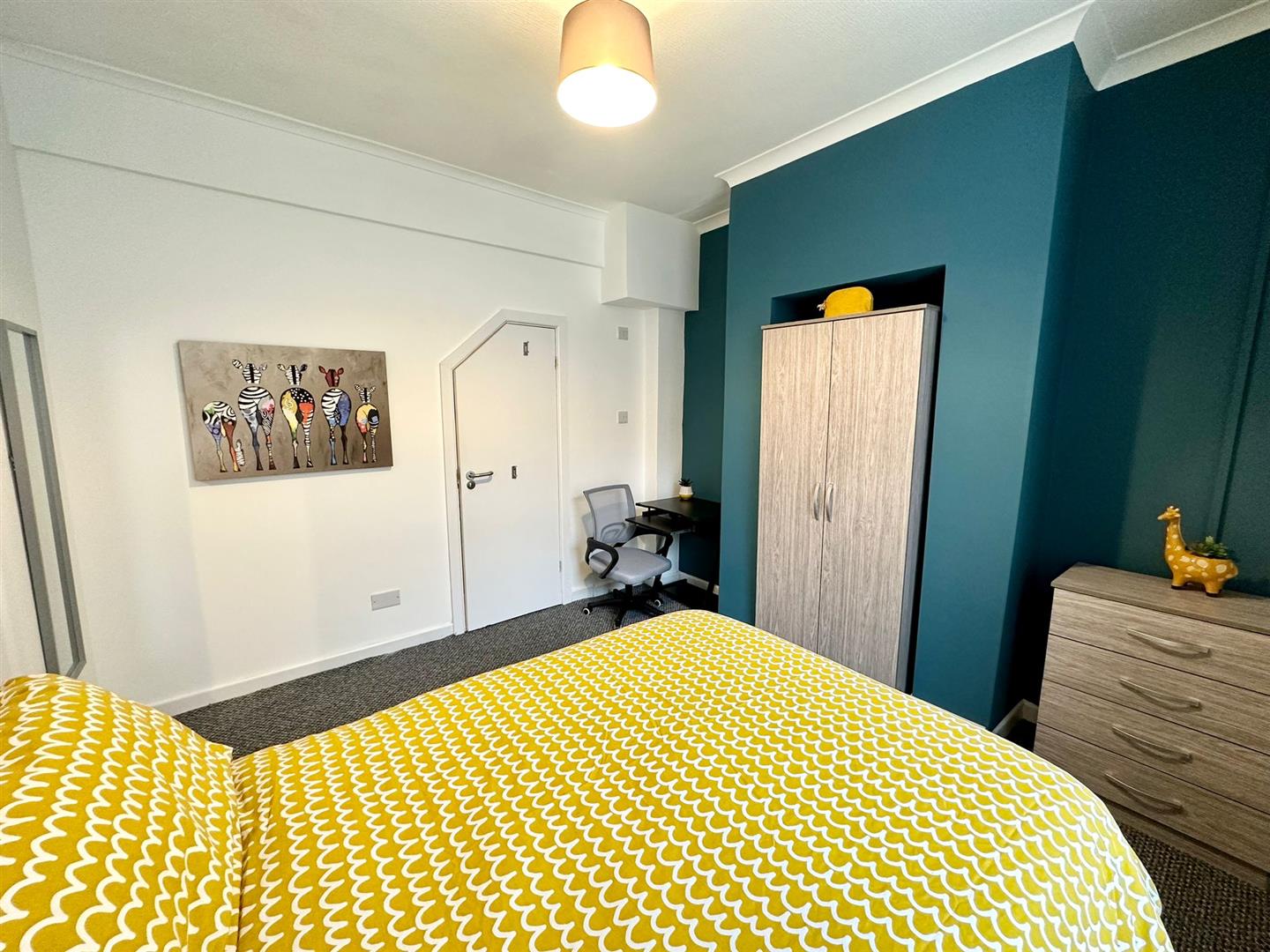 1 bed house share to rent in St. Annes Street, Burnley 2