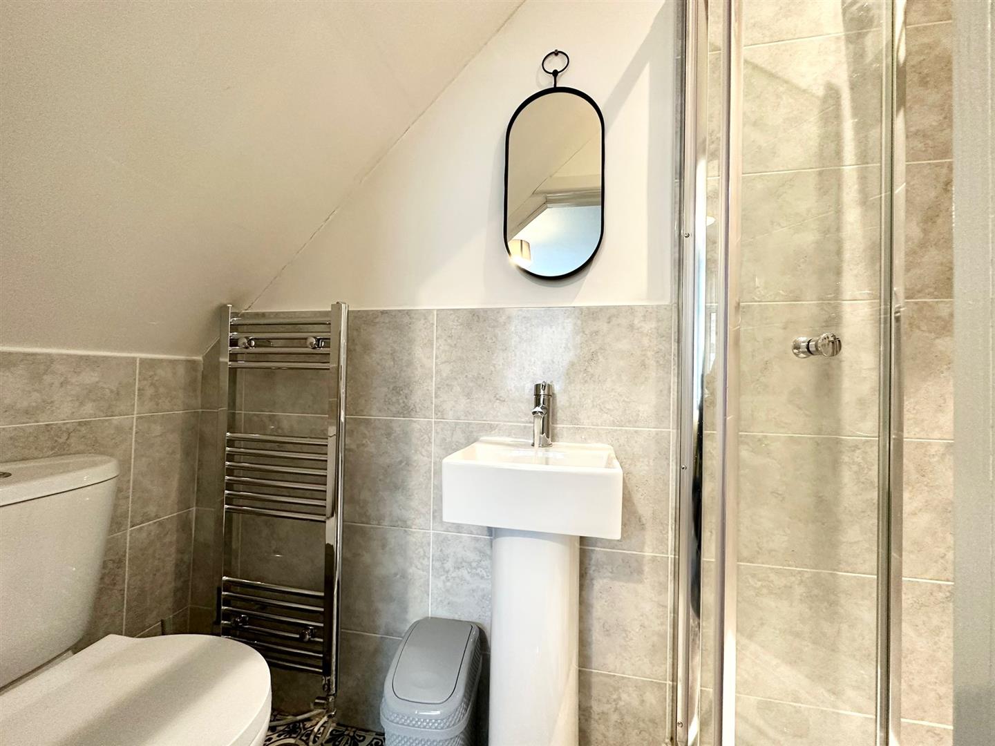 1 bed house share to rent in St. Annes Street, Burnley  - Property Image 5