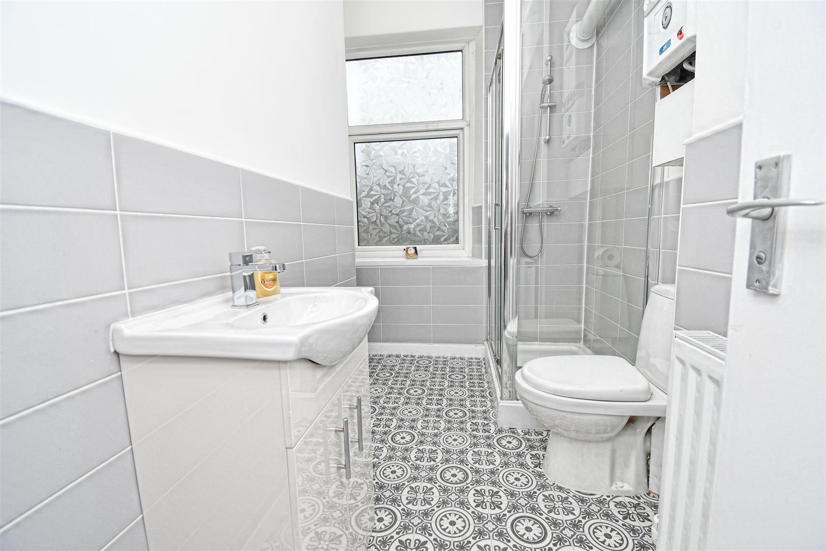 1 bed house share to rent in St. Annes Street, Burnley 7