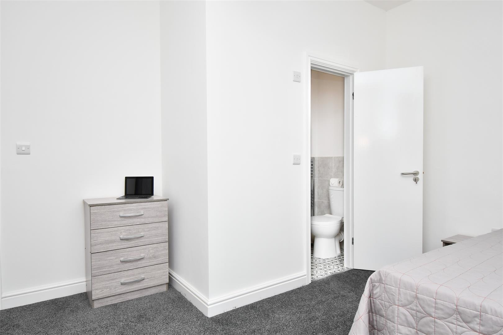 1 bed house share to rent in Prince Street, Burnley  - Property Image 7
