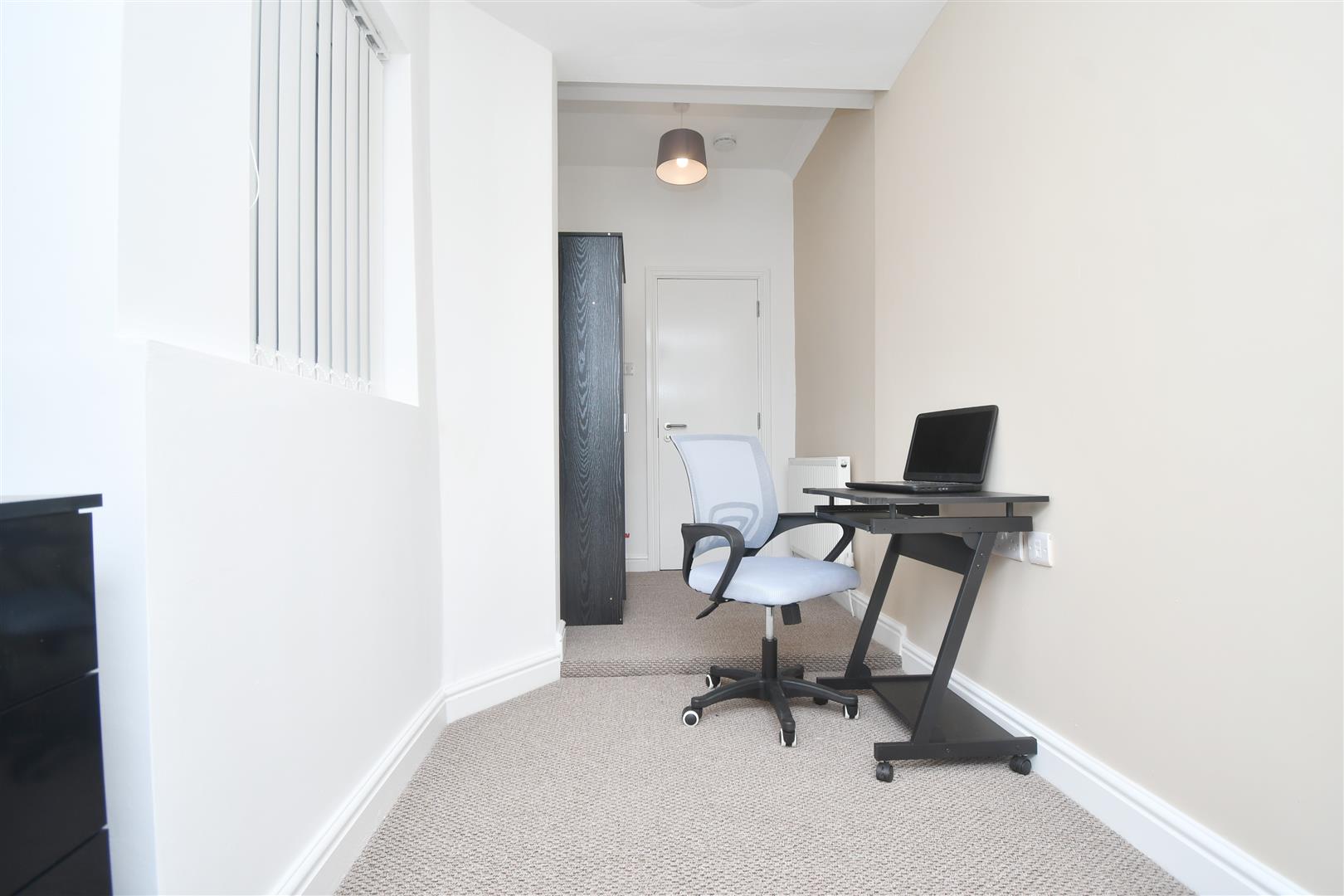 1 bed house share to rent in Lebanon Street, Burnley 5