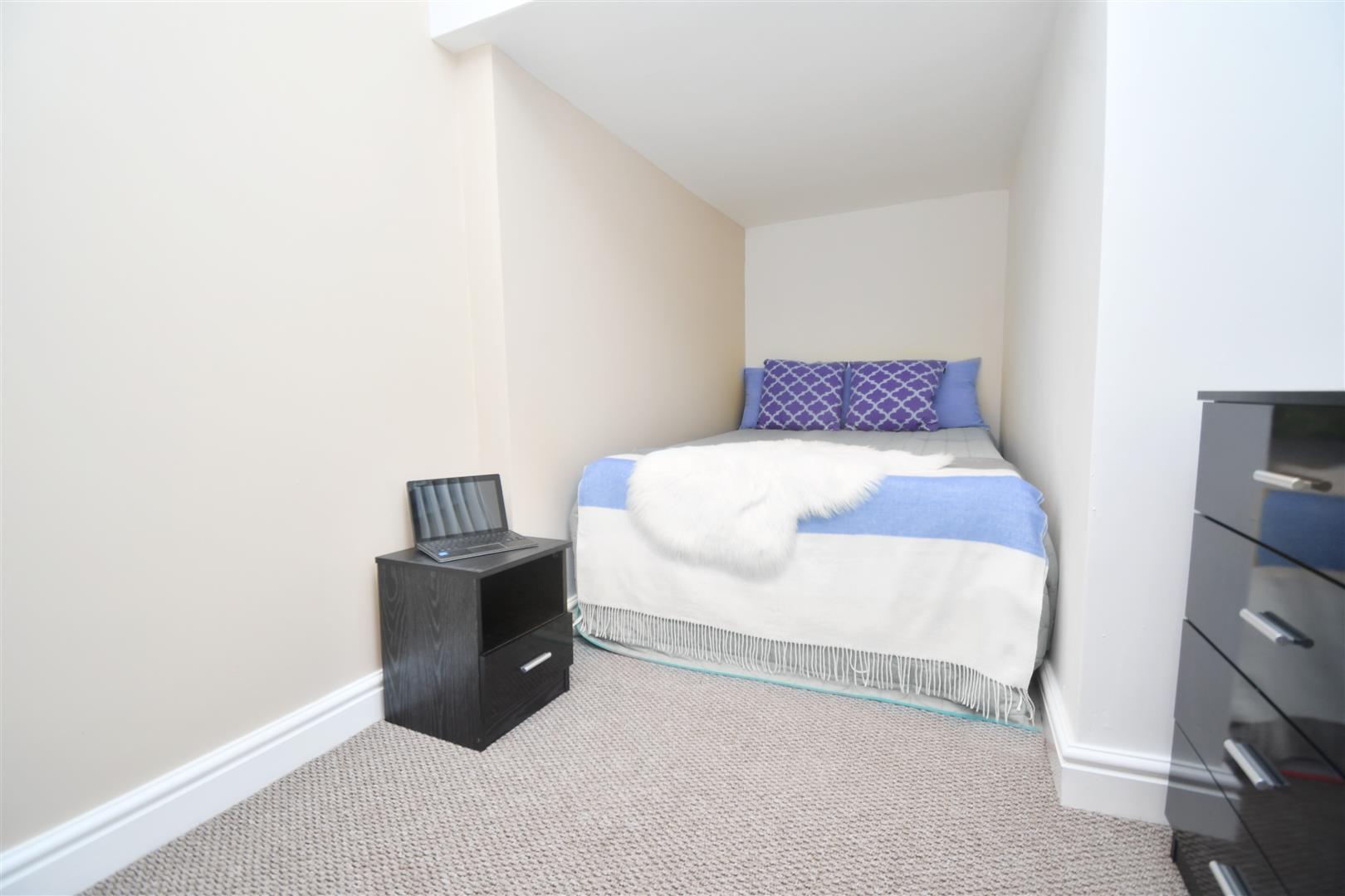 1 bed house share to rent in Lebanon Street, Burnley  - Property Image 5