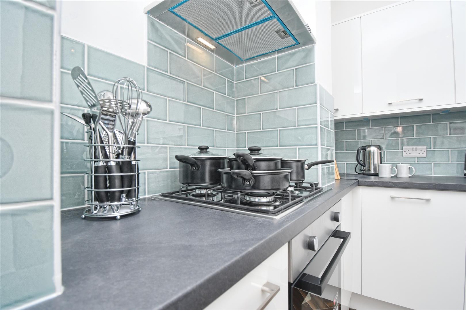 1 bed house share to rent in Lebanon Street, Burnley 2