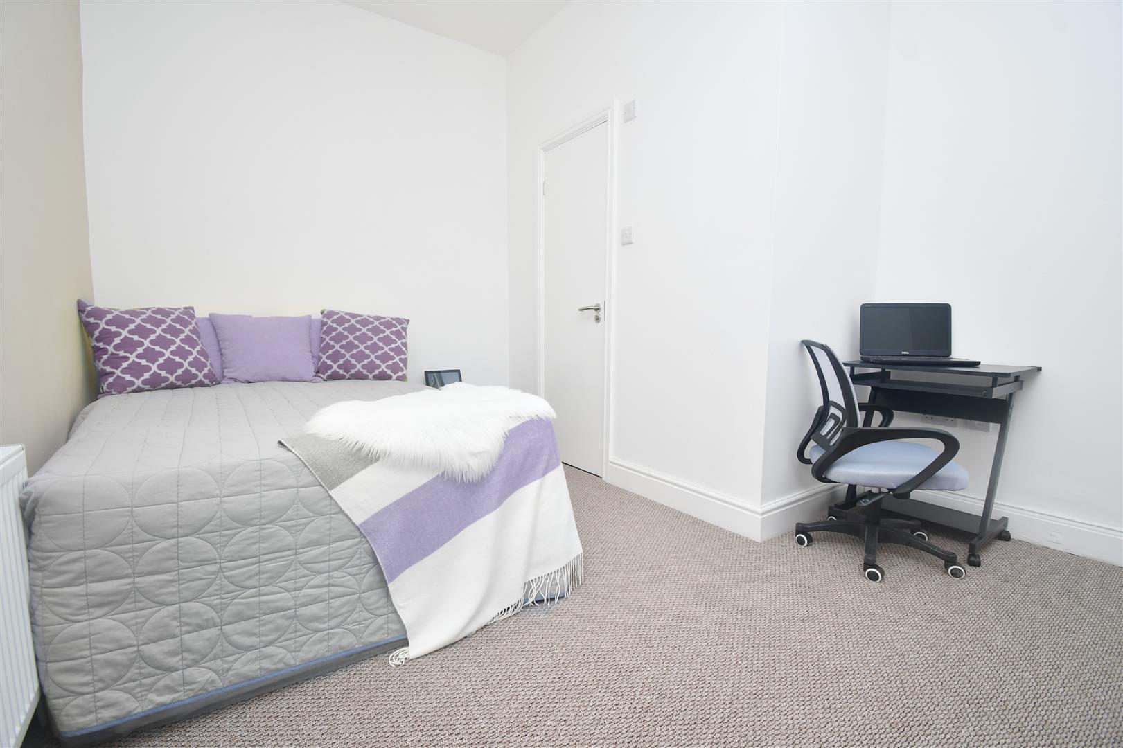 1 bed house share to rent in Lebanon Street, Burnley 12