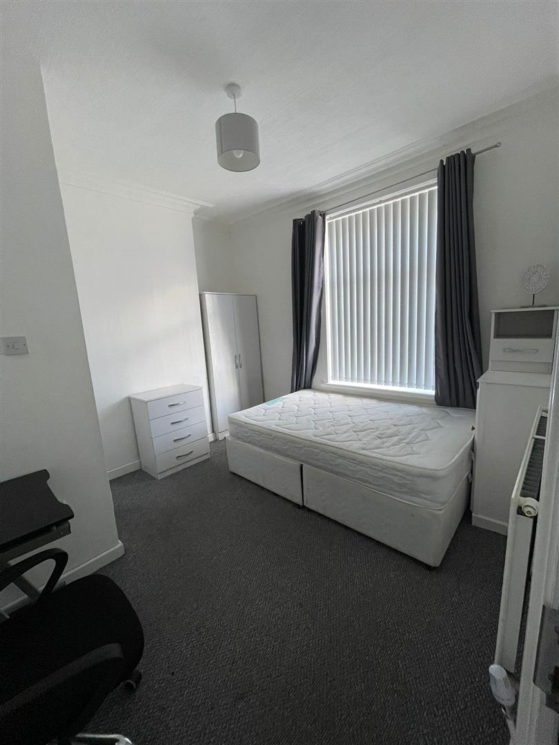 1 bed house share to rent in Colbran Street, Burnley  - Property Image 1