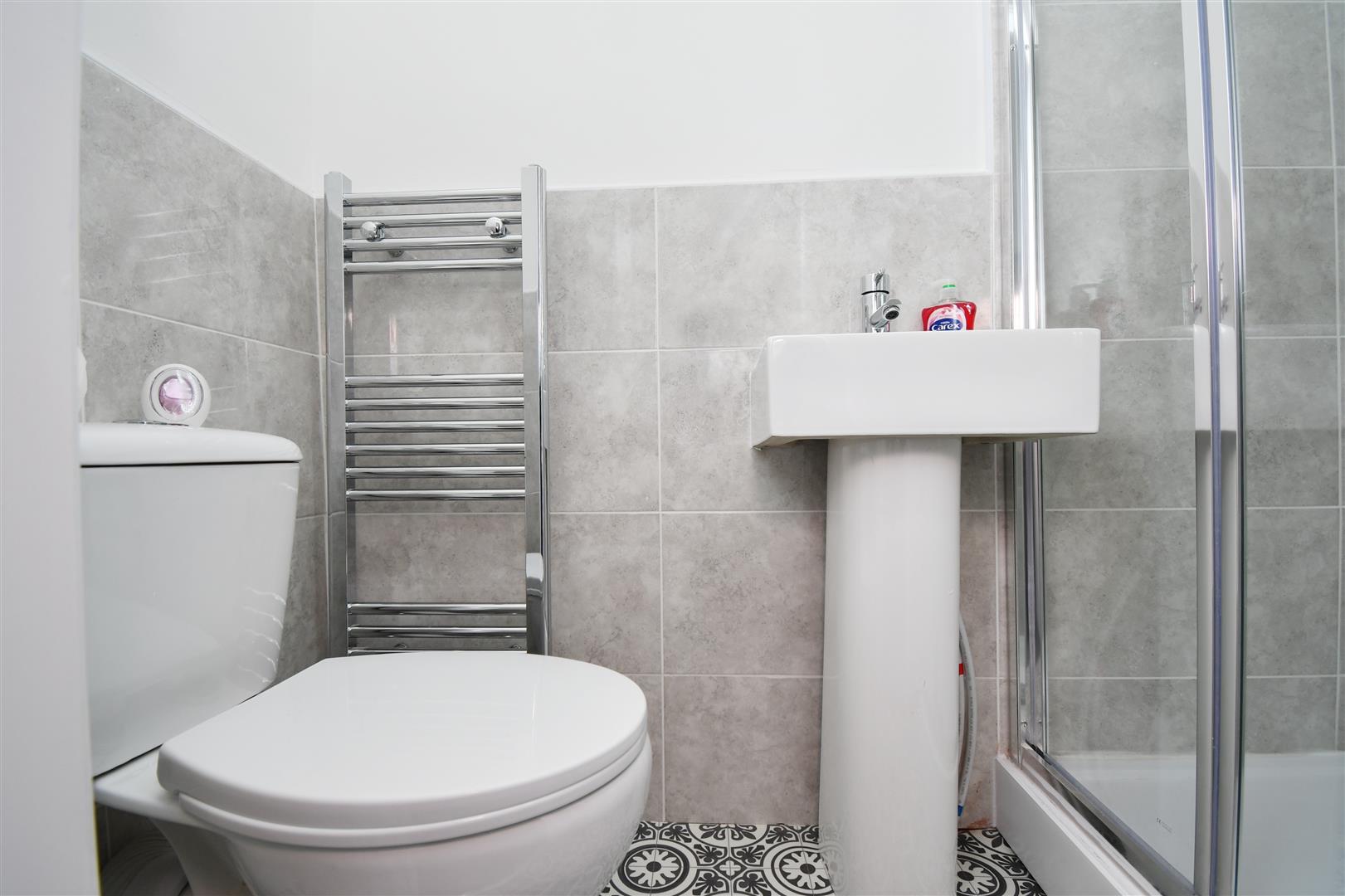 1 bed house share to rent in Towneley Street, Burnley 9