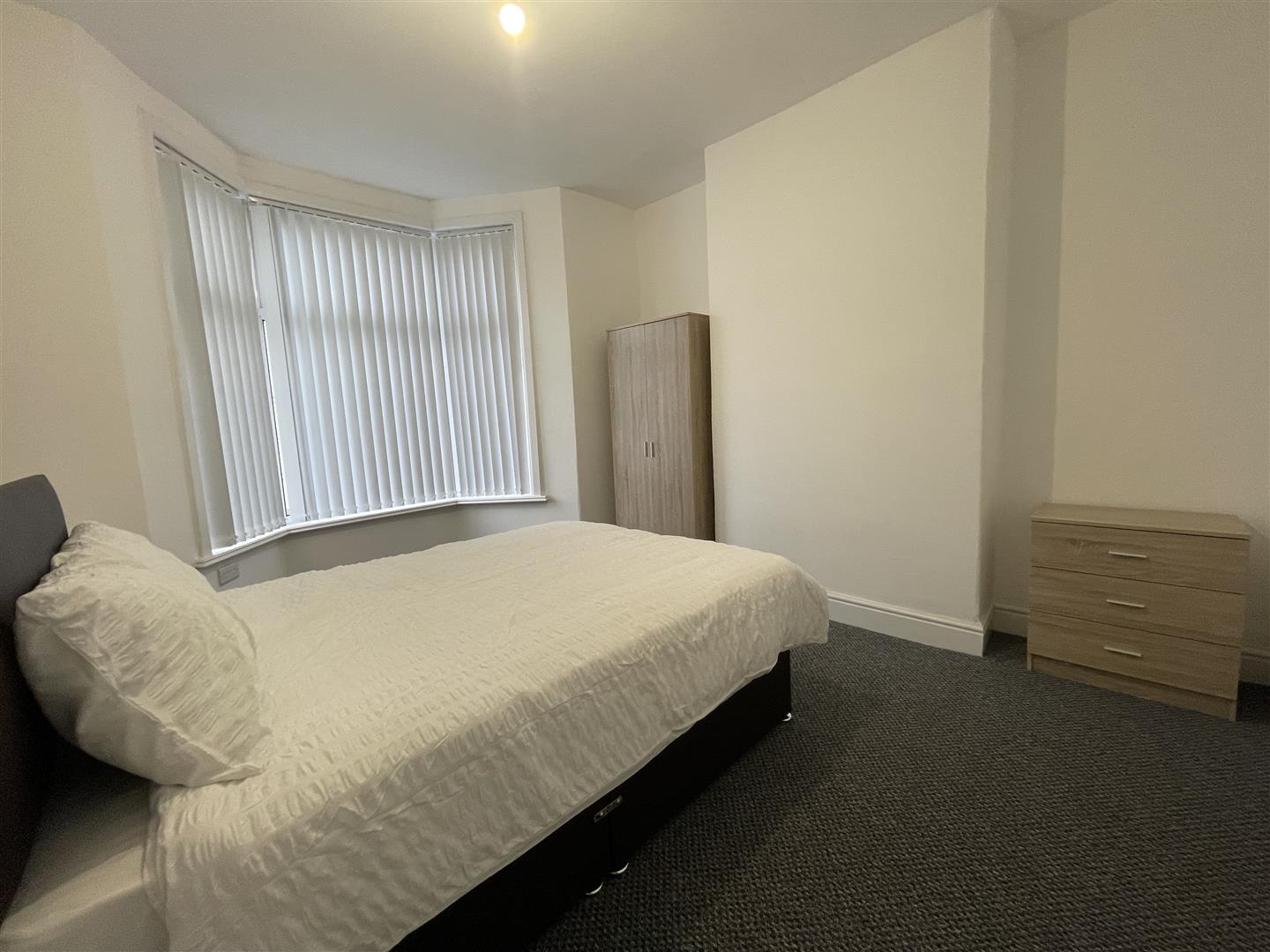 1 bed house share to rent in Lyndhurst Road, Burnley  - Property Image 1