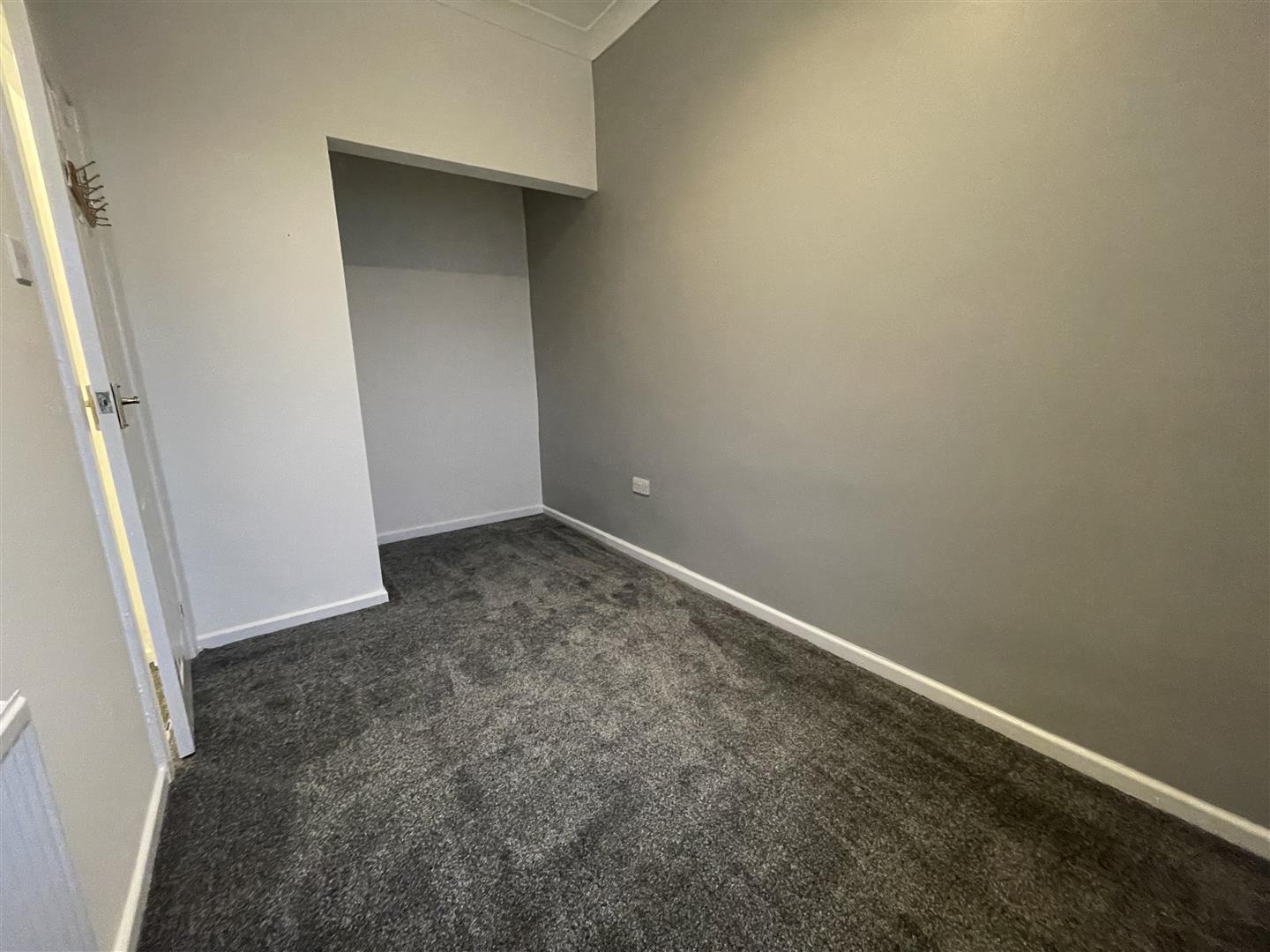 2 bed terraced house to rent in Henry Street, Blackburn 6
