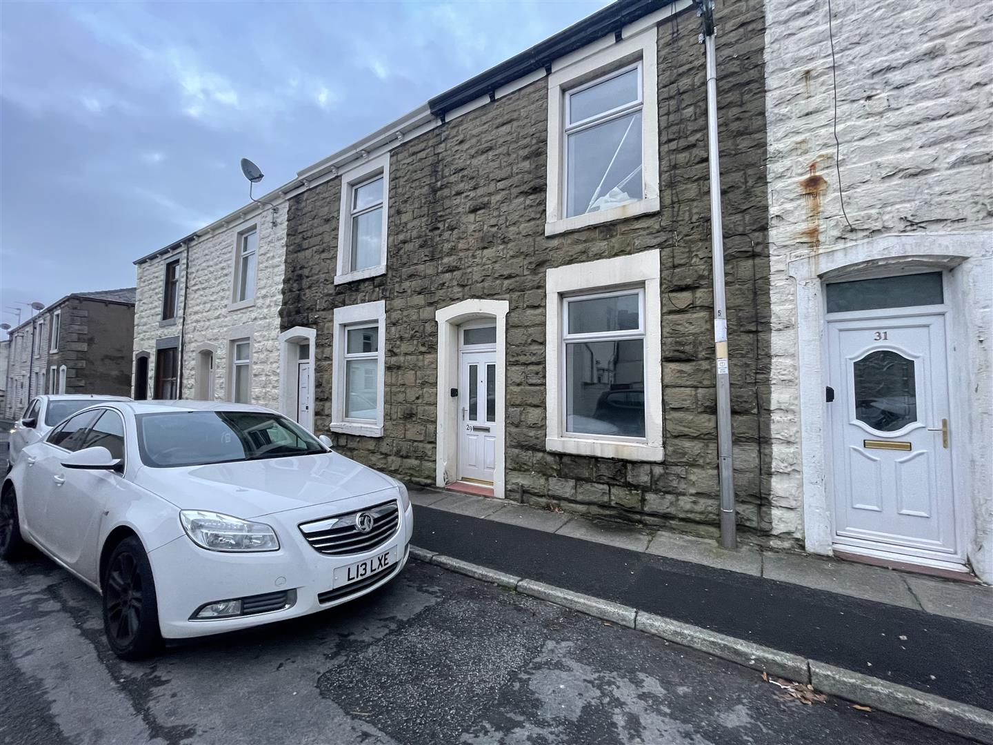 2 bed terraced house to rent in Henry Street, Blackburn - Property Image 1