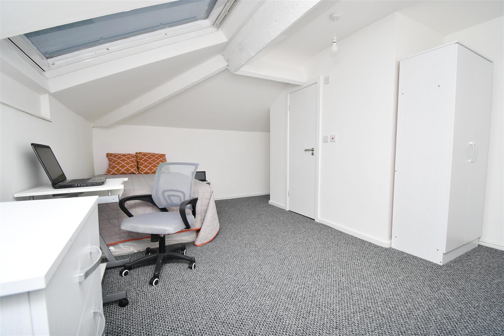 1 bed house share to rent in Kenmure Place, Preston  - Property Image 2