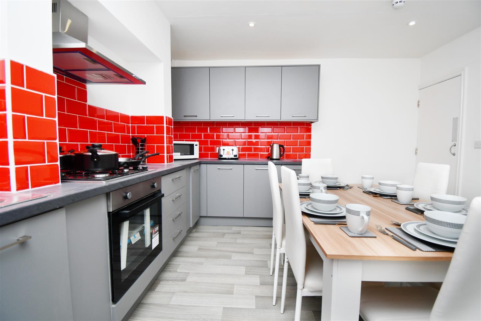 1 bed house share to rent in Kenmure Place, Preston 4