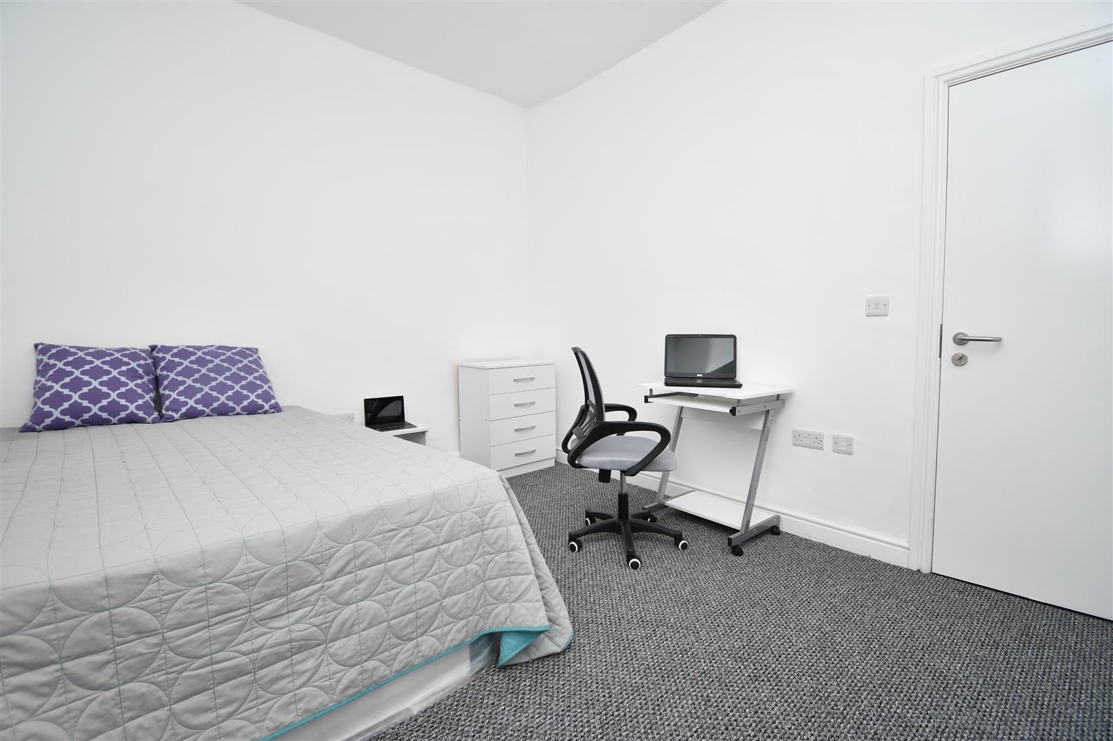 1 bed house share to rent in Lebanon Street, Burnley  - Property Image 2