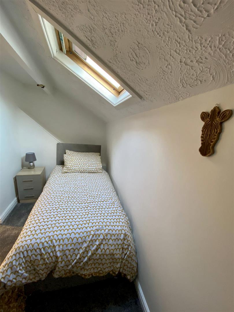 1 bed house share to rent in Albion Street, Burnley 4